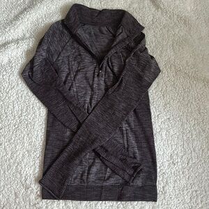 Lululemon 1/4 zip pullover